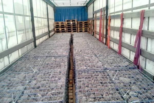 Gabionens in LKW